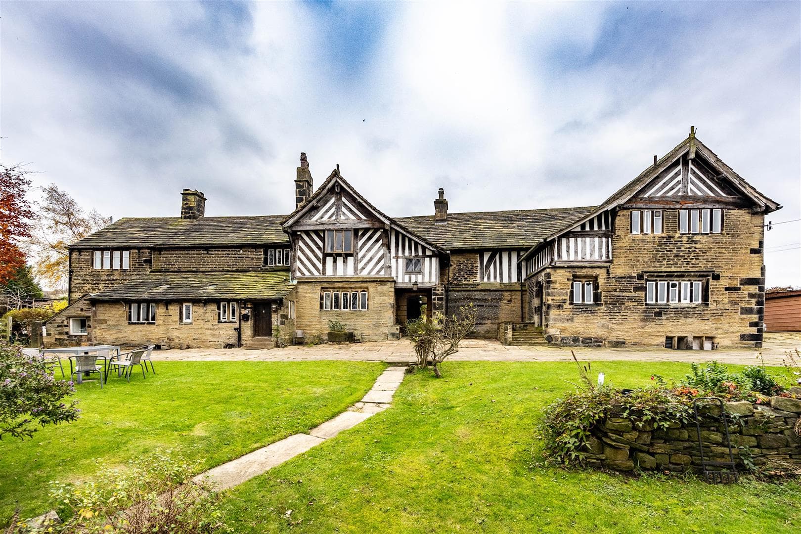 Whitwell Green Lane, Elland, HX5 9PH