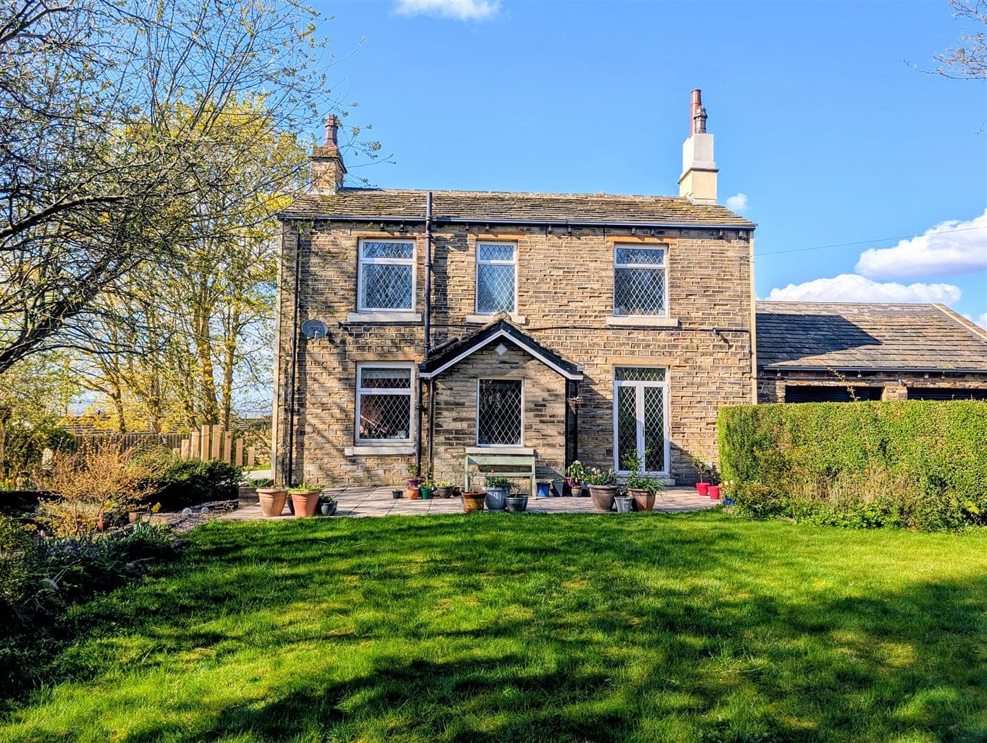 Briestfield Road, Grange Moor, Wakefield, WF4 4EG