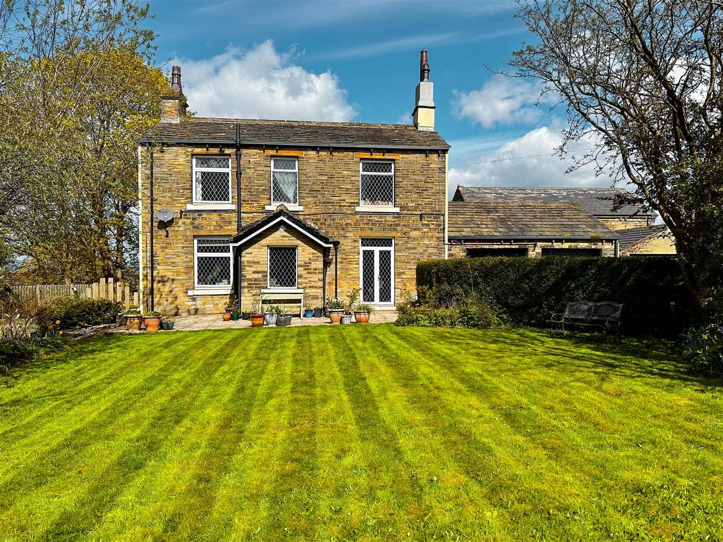 Briestfield Road, Grange Moor, Wakefield, WF4 4EG