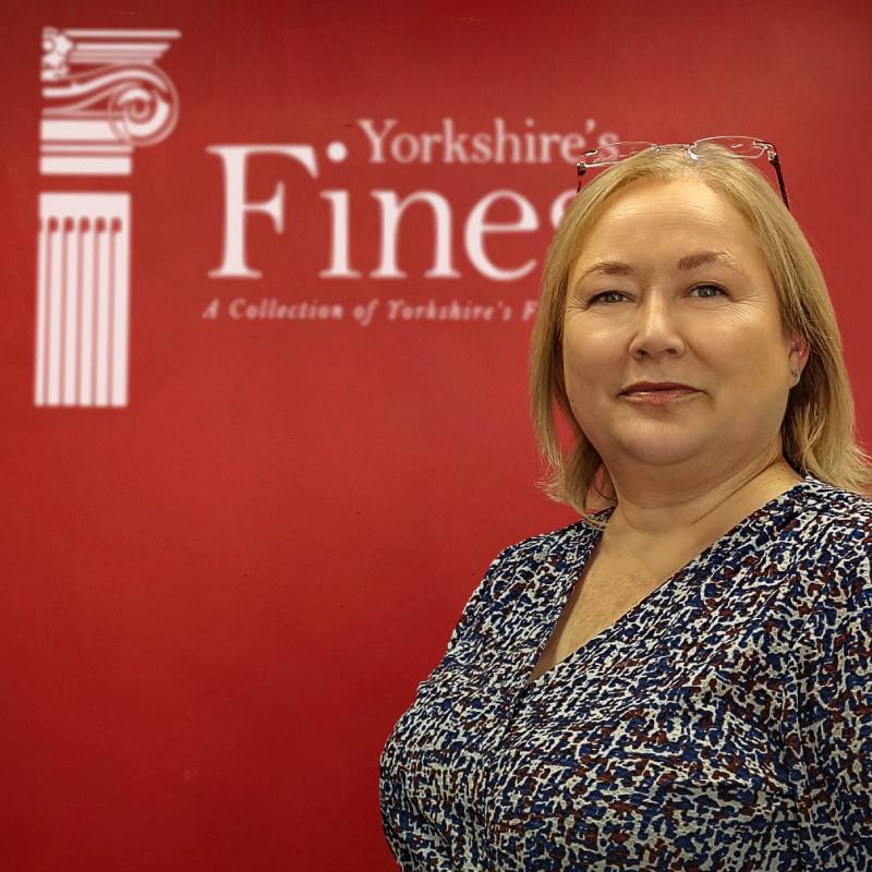 Julie Gosney, Sales Negotiator